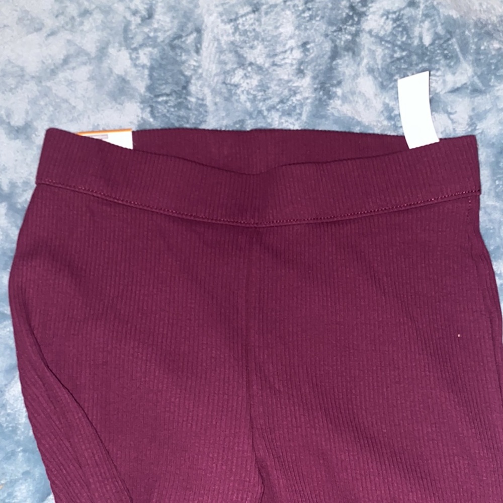 NWT’S High Rise Burgundy Ribbed leggings Stretch Fitted Size Medium M 8-10 - Picture 5 of 7